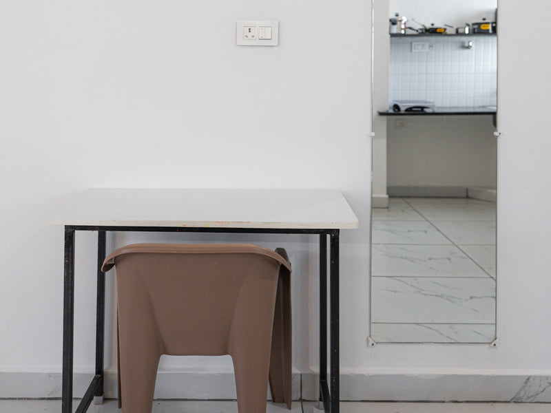 Standard Suite — Single Occupancy — photo 9